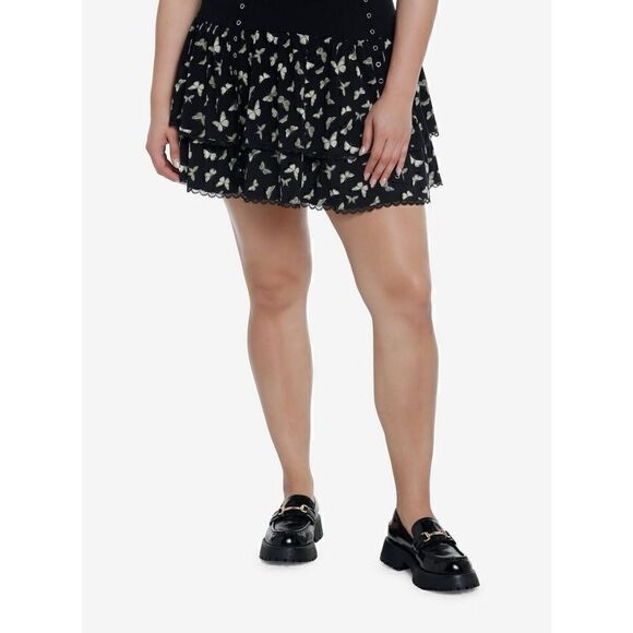 Hot Topic Dresses & Skirts - Butterfly Grommet Tiered Skirt Plus Size 2
